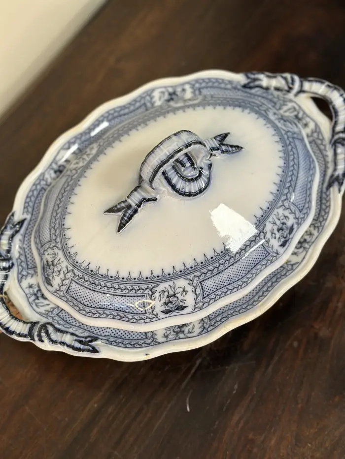 Antikvarinis Staffordshire serviravimo indas